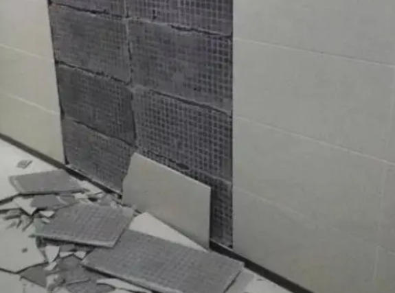 玉泉瓷砖空鼓维修公司分享下玉泉墙砖松动维修的知识